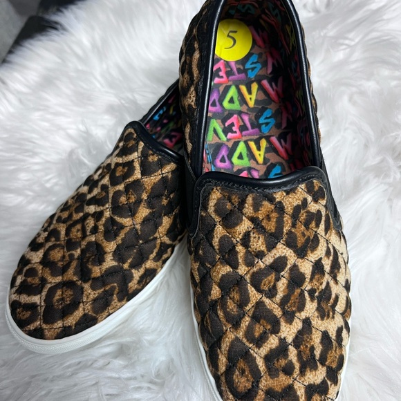 Steve Madden Kids Leopard Slip-On Sneakers - Picture 3 of 7
